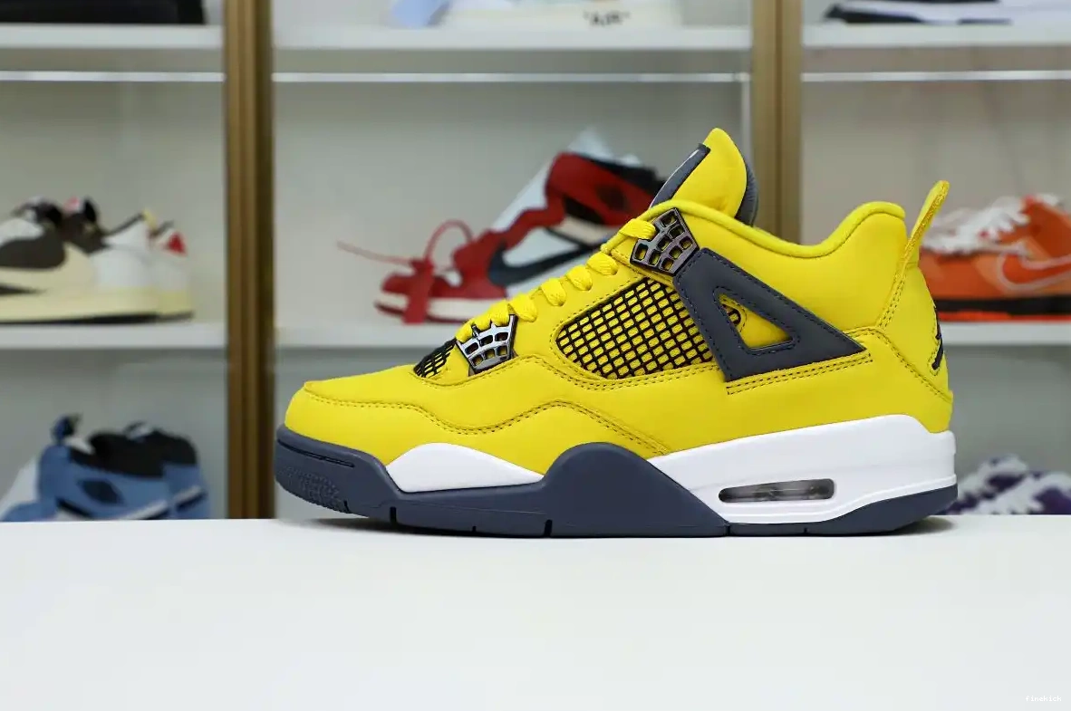 AIR JORDAN 'LIGHTNING' 2021 AIR JORDAN 4 RETRO 0606